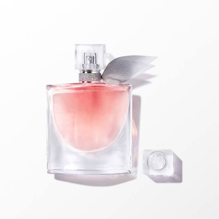 La Vie Est Belle Women Eau de Parfum Spray (50ml) by Lancome