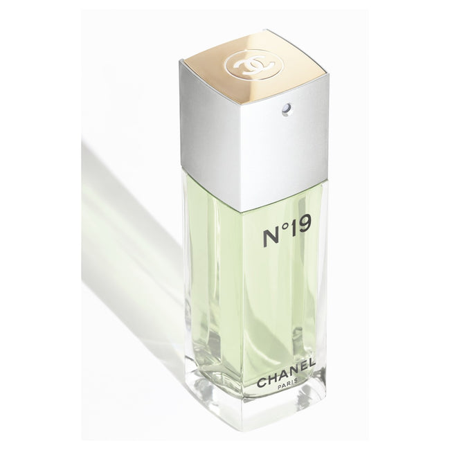 Chanel No 19 Poudre Eau de Parfum Spray, 50ml